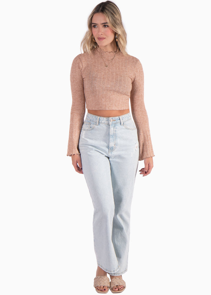 Crop top con cuello alto manga larga color beige para mujer - Flashy