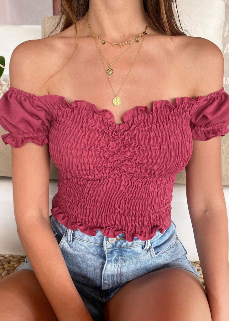 Crop top con escote campesino y recogidos color vino para mujer - Flashy
