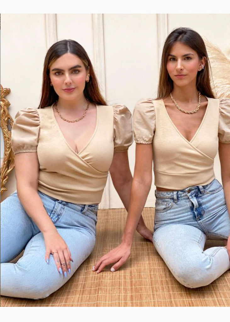 Crop top con escote cruzado y mangas abullonadas para mujer - Flashy