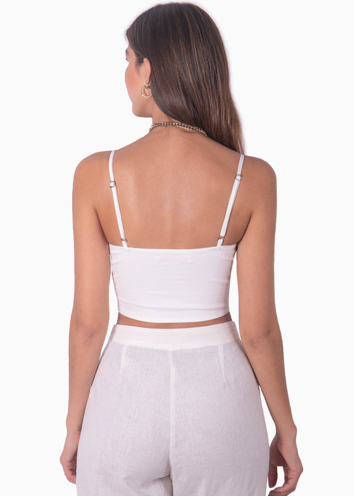 Crop top de tiras con aro en el escote color blanco para mujer - Flashy