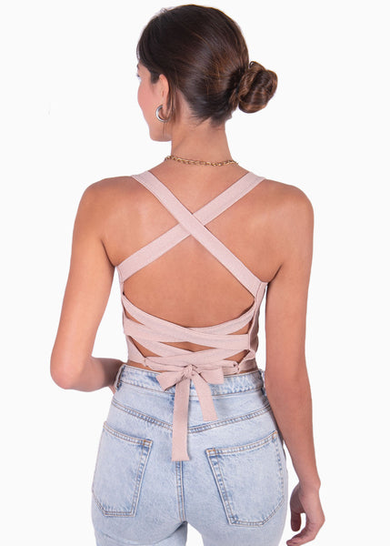 Crop top de tiras con cruce en espalda color rosado para mujer - Flashy