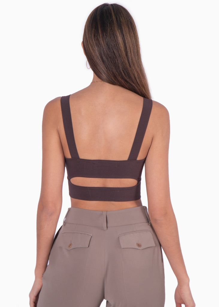 Crop top de tiras con cruce en frente y escote en v color café para mujer - Flashy