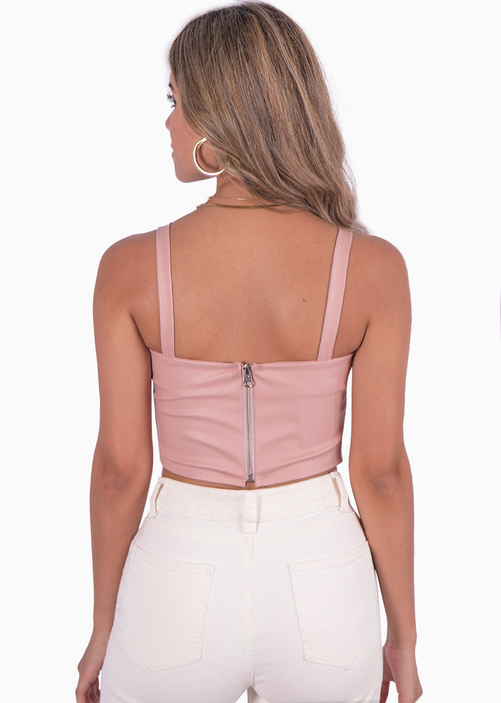 Crop top de tiras con escote en v color rosado para mujer - Flashy