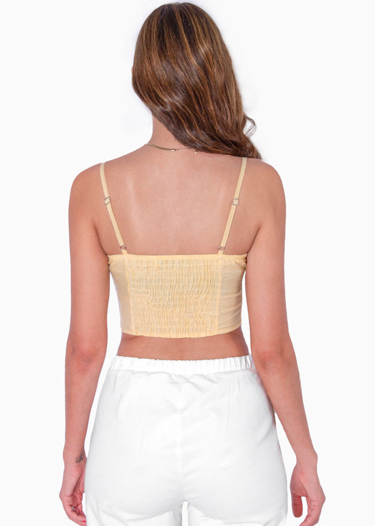 Crop top de tiras con recogido en frente color amarillo para mujer - Flashy