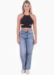 Crop top halter de tiras con aberturas en costados color negro para mujer - Flashy