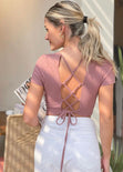 Crop top manga corta con espalda descubierta color morado para mujer - Flashy