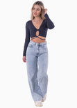 Crop top manga larga con cruce en abdomen color azul para mujer - Flashy