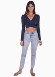 Crop top manga larga con cruce en escote color azul para mujer - Flashy