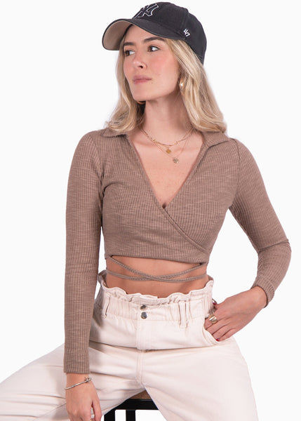Crop top manga larga con escote en v y anudados color beige para mujer - Flashy
