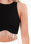 Crop top sin mangas con apliques de perlas color negro para mujer - Flashy