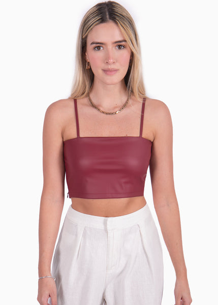 Crop top tipo cuero de tiras con escote cuadrado color vino para mujer - Flashy