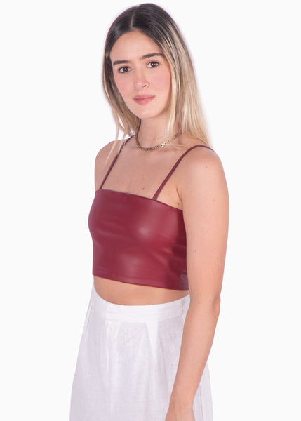 Crop top tipo cuero de tiras con escote cuadrado color vino para mujer - Flashy