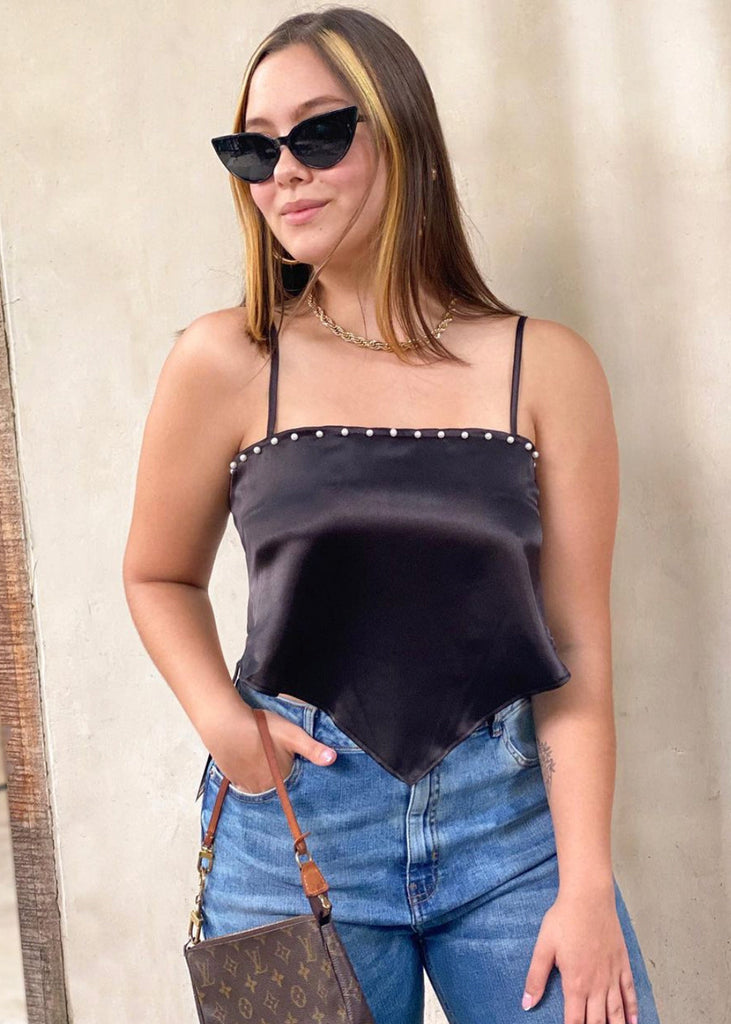 Crop top tipo pañoleta con perlas color negro para mujer - Flashy