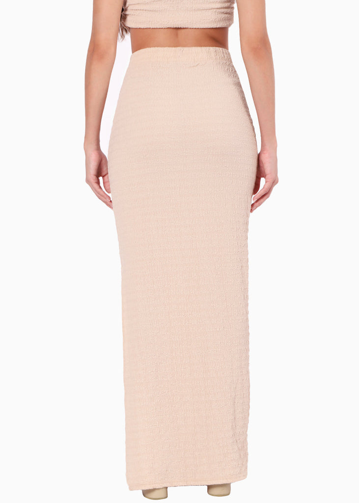 Falda larga con abertura en costado color beige para mujer - Flashy