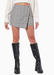 Falda short cruzada con estampado príncipe de gales color gris para mujer - Flashy