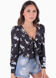 Blusa de flores manga larga con anudado en escote para mujer - Flashy