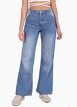 Jean tiro alto bota ancha color azul, denim para mujer - Flashy