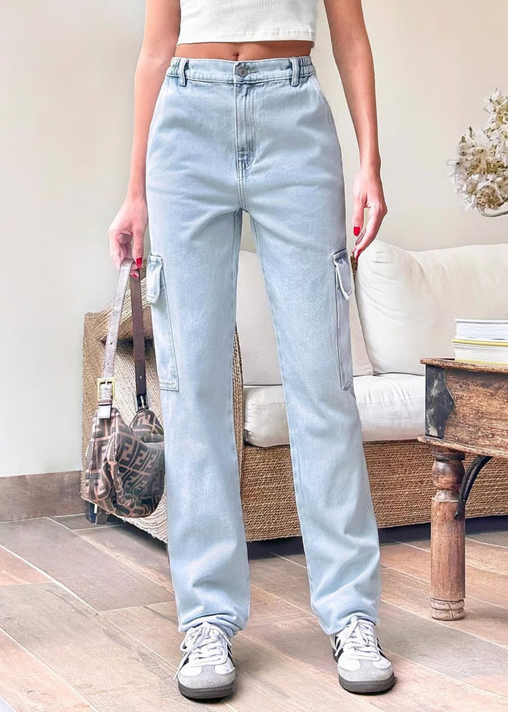 Jean tiro medio recto tipo cargo color azul, denim para mujer - Flashy