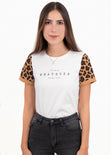 Camiseta estampada con mangas de leopardo para mujer - Flashy