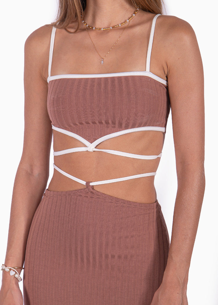 Set de falda larga y crop top de tiras color camel, café para mujer - Flashy