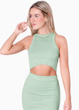 Set de falda midi y crop top halter sin mangas color verde para mujer - Flashy