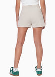 Short tipo sastre de lino, tiro alto y con pinzas color beige para mujer - Flashy