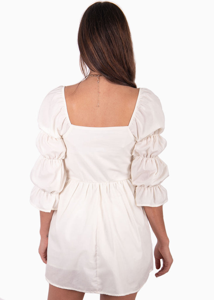 Vestido corto con mangas abullonadas y escote cuadrado color blanco para mujer - Flashy