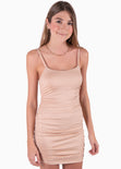 Vestido corto de tiras con recogido color beige para mujer - Flashy