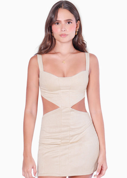 Vestido corto de tiras tipo gamuza y con abertura en costados color beige para mujer - Flashy
