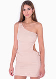 Vestido corto de un solo hombro con abertura en costados color beige para mujer - Flashy