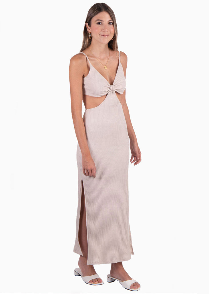 Vestido largo con anudado en escote y aberturas color beige para mujer - Flashy
