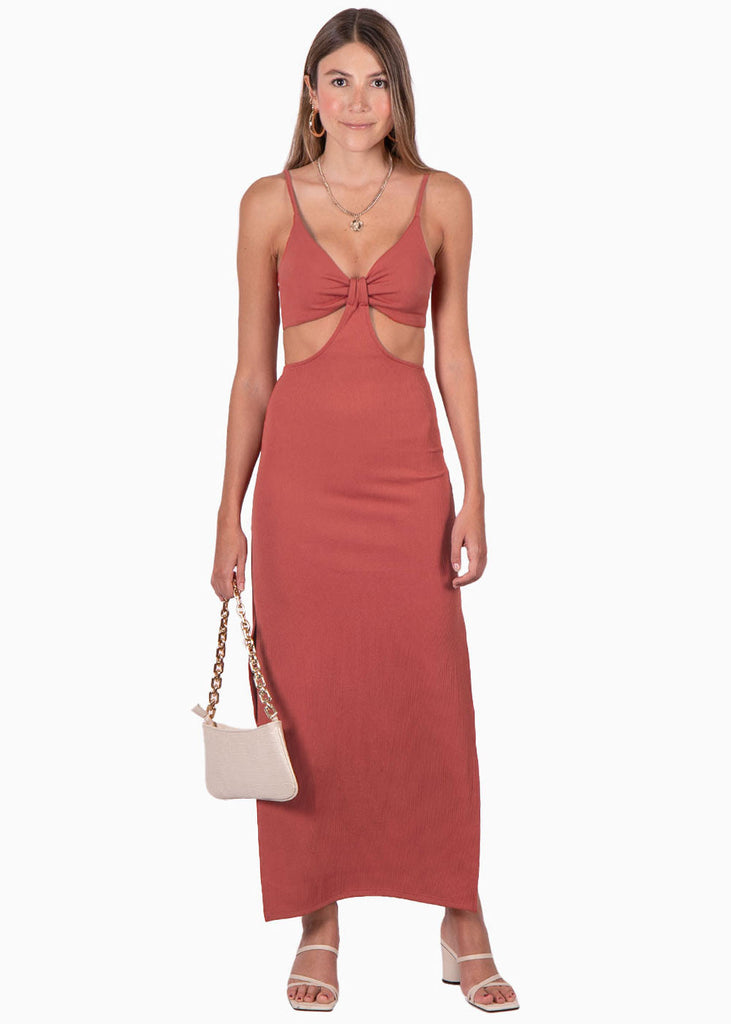 Vestido largo con anudado en escote y aberturas color terracota para mujer - Flashy