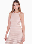 Vestido largo de malla tejida, sin mangas y con cuello halter color beige para mujer - Flashy